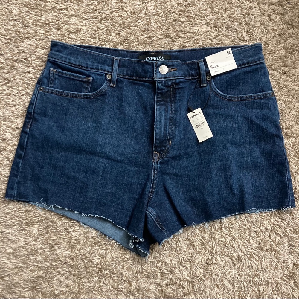 Express High Rise Midi Shorts - Picture 5 of 8